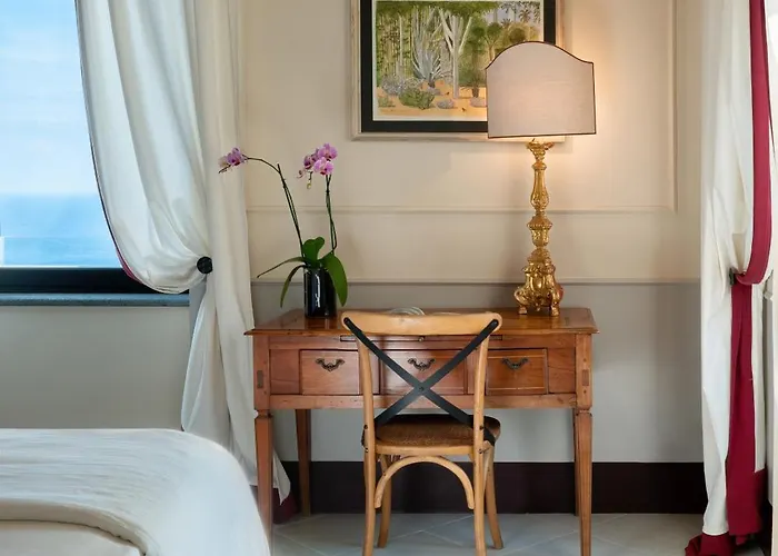 Vettica أمالفي