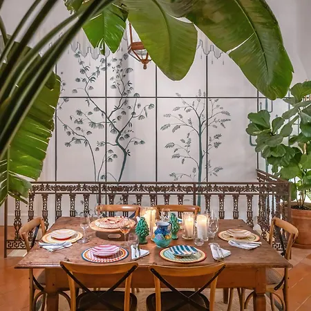 Vettica Villa *